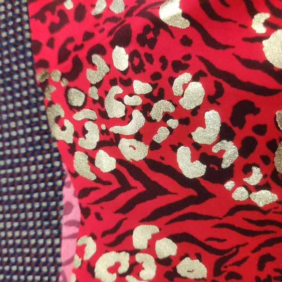 NWT Victoria's Secret Thong - Picture 3 of 5